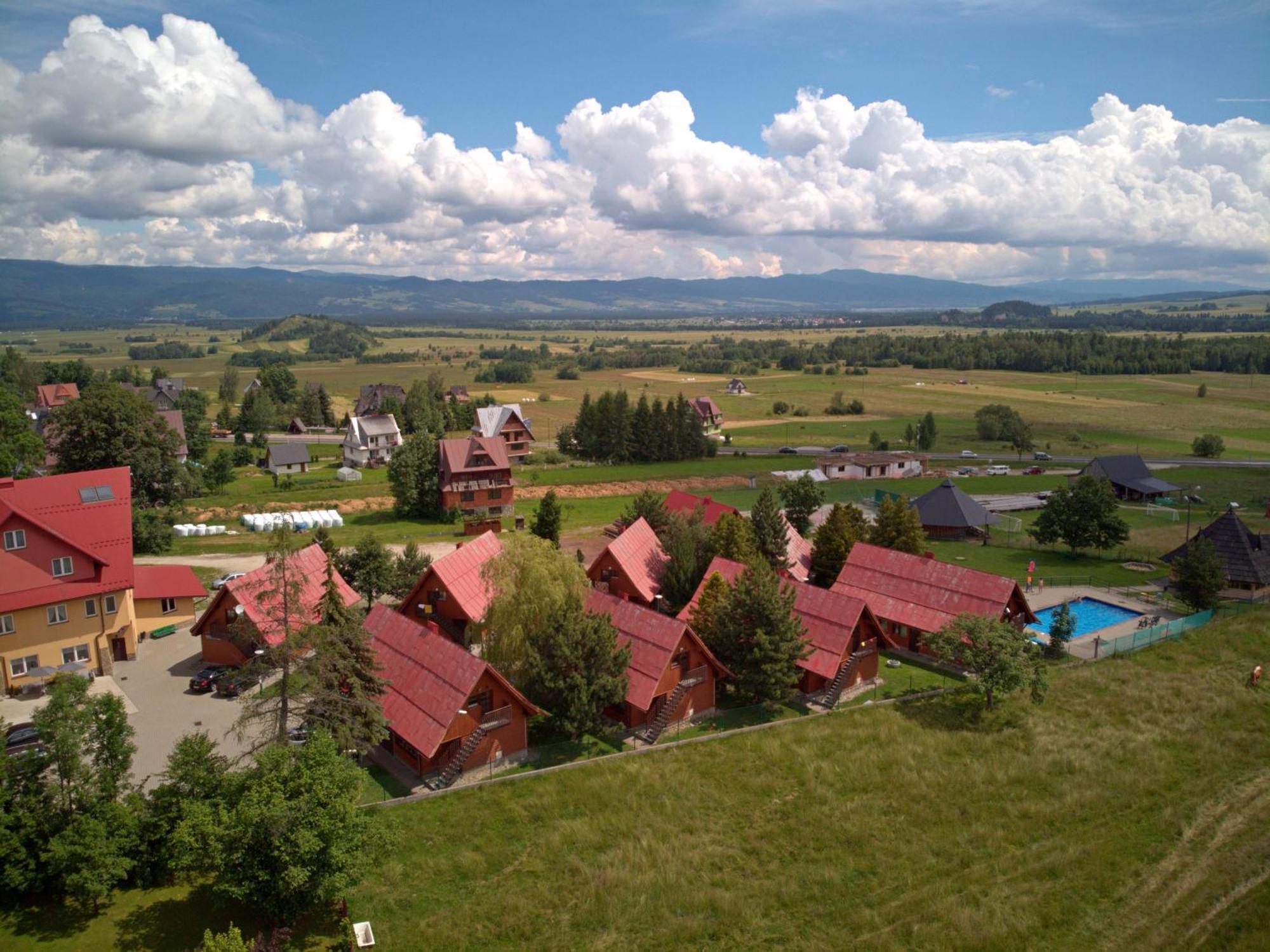 Osrodek Wczasowy Gron Placowka Exterior photo